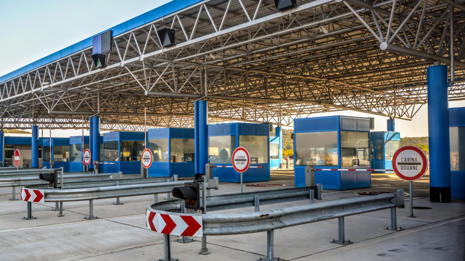 Η ΑΑΔΕ δίνει παράταση στο νέο σύστημα τελωνειακού ελέγχου!